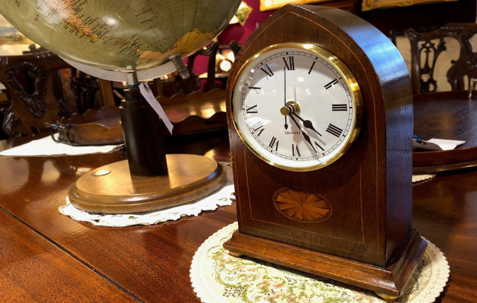 Antique clocks guide